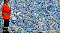 Moscrop’s Environmental Committee, Unity in Green, is working to phase out water bottle sales from the vending machines at Moscrop. The production, transportation, refrigeration and consumption of bottled water have [&hellip;]